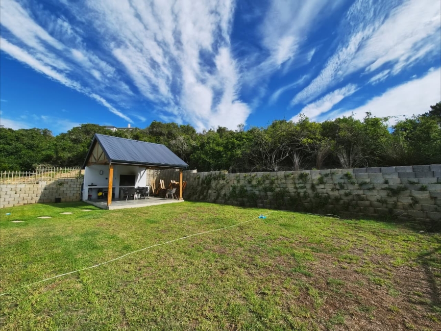 2 Bedroom Property for Sale in Stilbaai Wes Western Cape